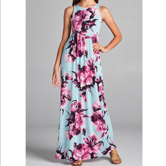 Bellamie Dresses & Skirts - Bellamie Mint Floral Racerback Maxi Dress • F021